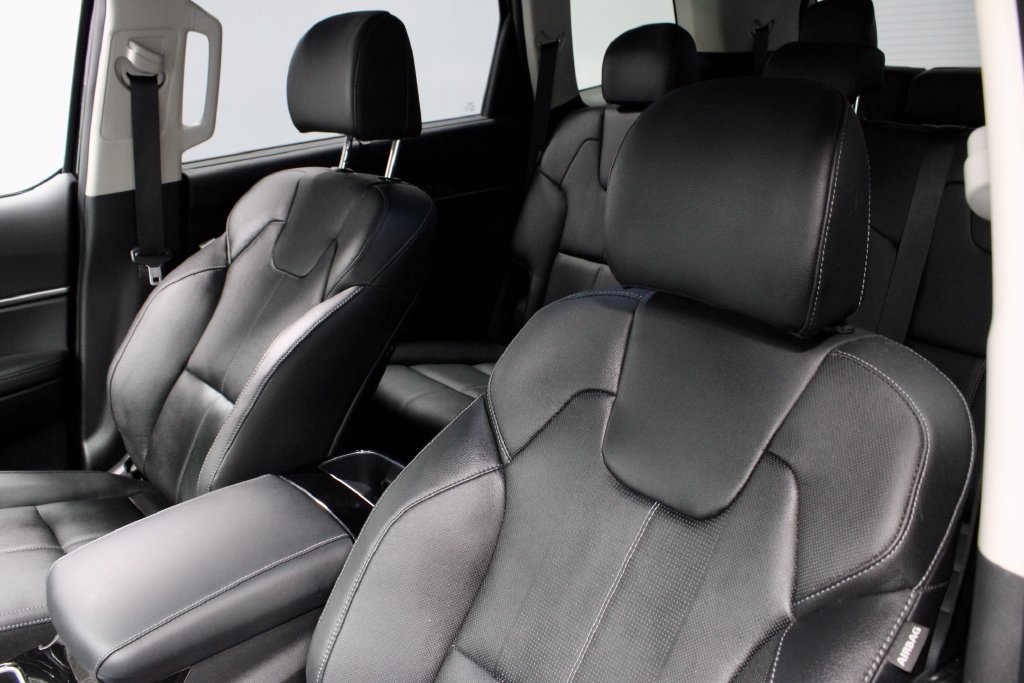 Used 2025 Kia Telluride EX AWD/4WD image 28