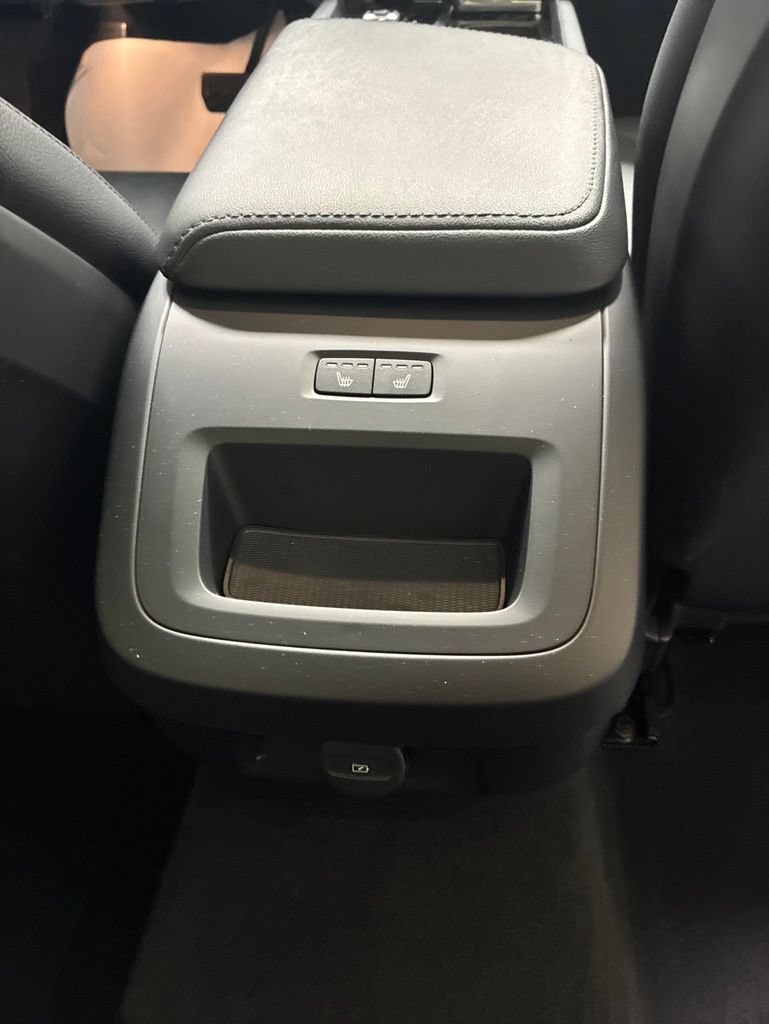 Used 2025 Volvo S60 B5 Core AWD/4WD image 25
