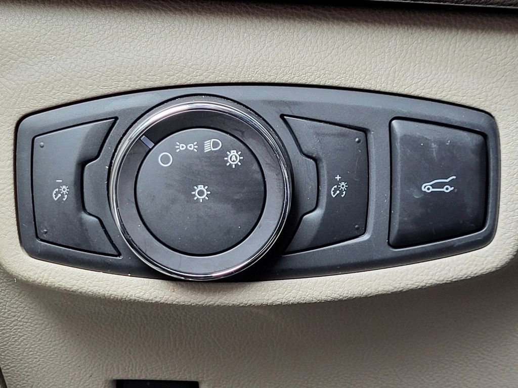 Used 2019 Lincoln MKC Select w/ Select Plus Package image 13