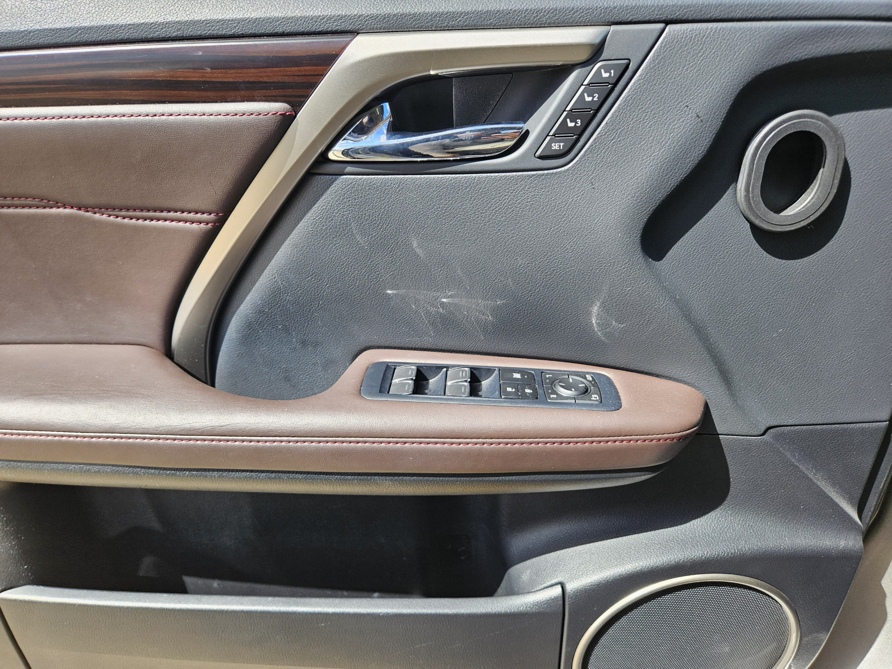 Used 2018 Lexus RX 350L FWD image 22