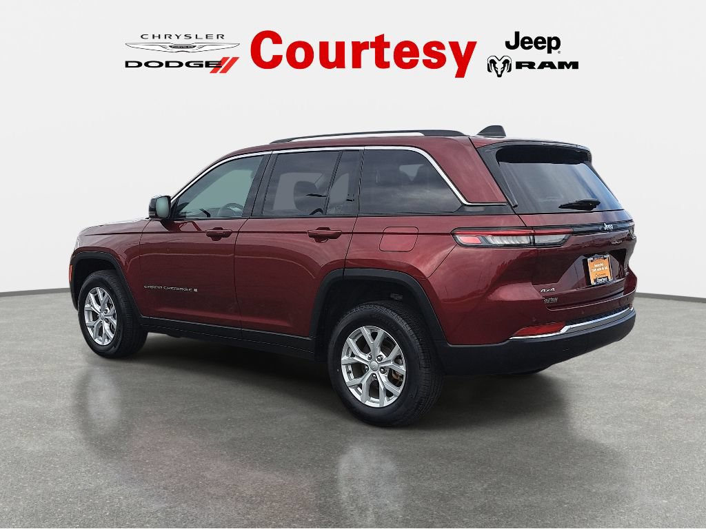 Certified 2024 Jeep Grand Cherokee Limited AWD/4WD image 6