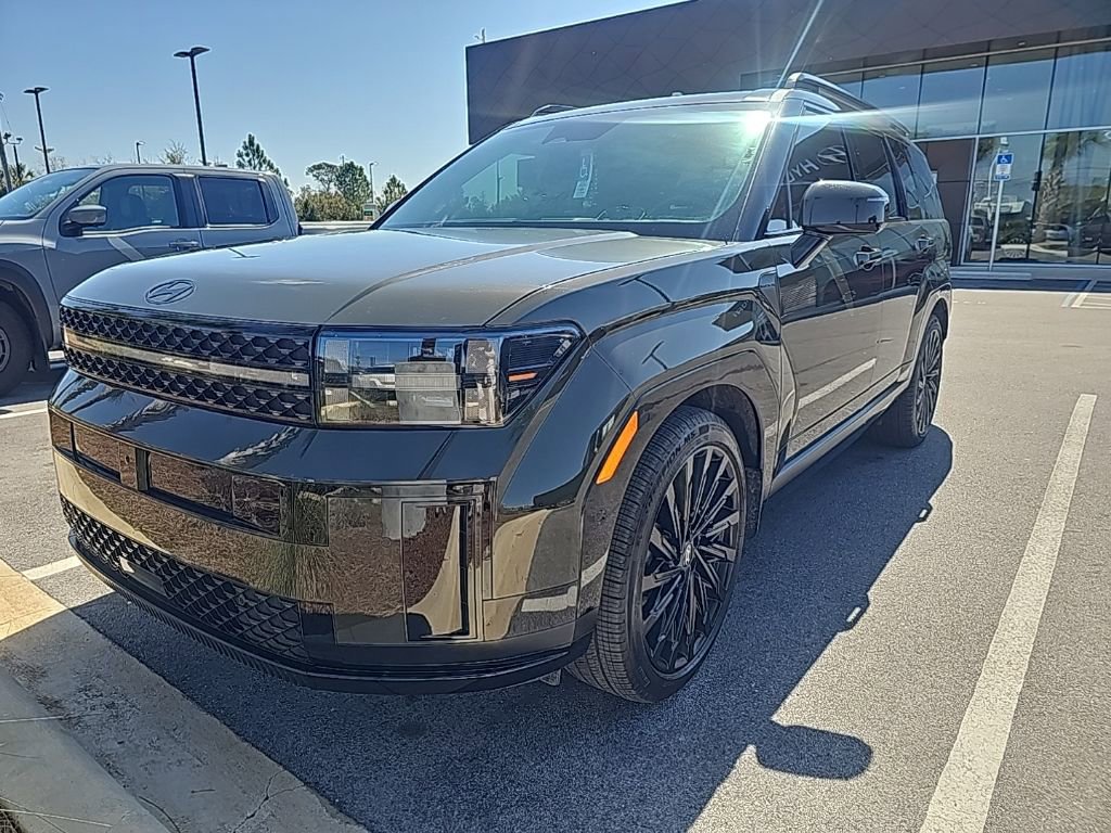 Used 2025 Hyundai Santa Fe Calligraphy image 2