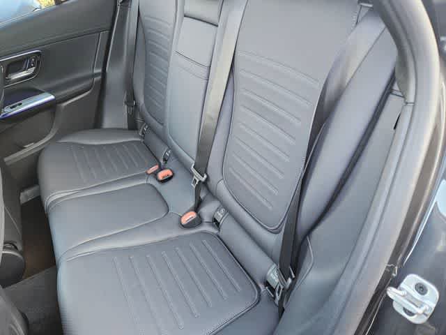Used 2026 Mercedes-Benz GLC 300 image 20