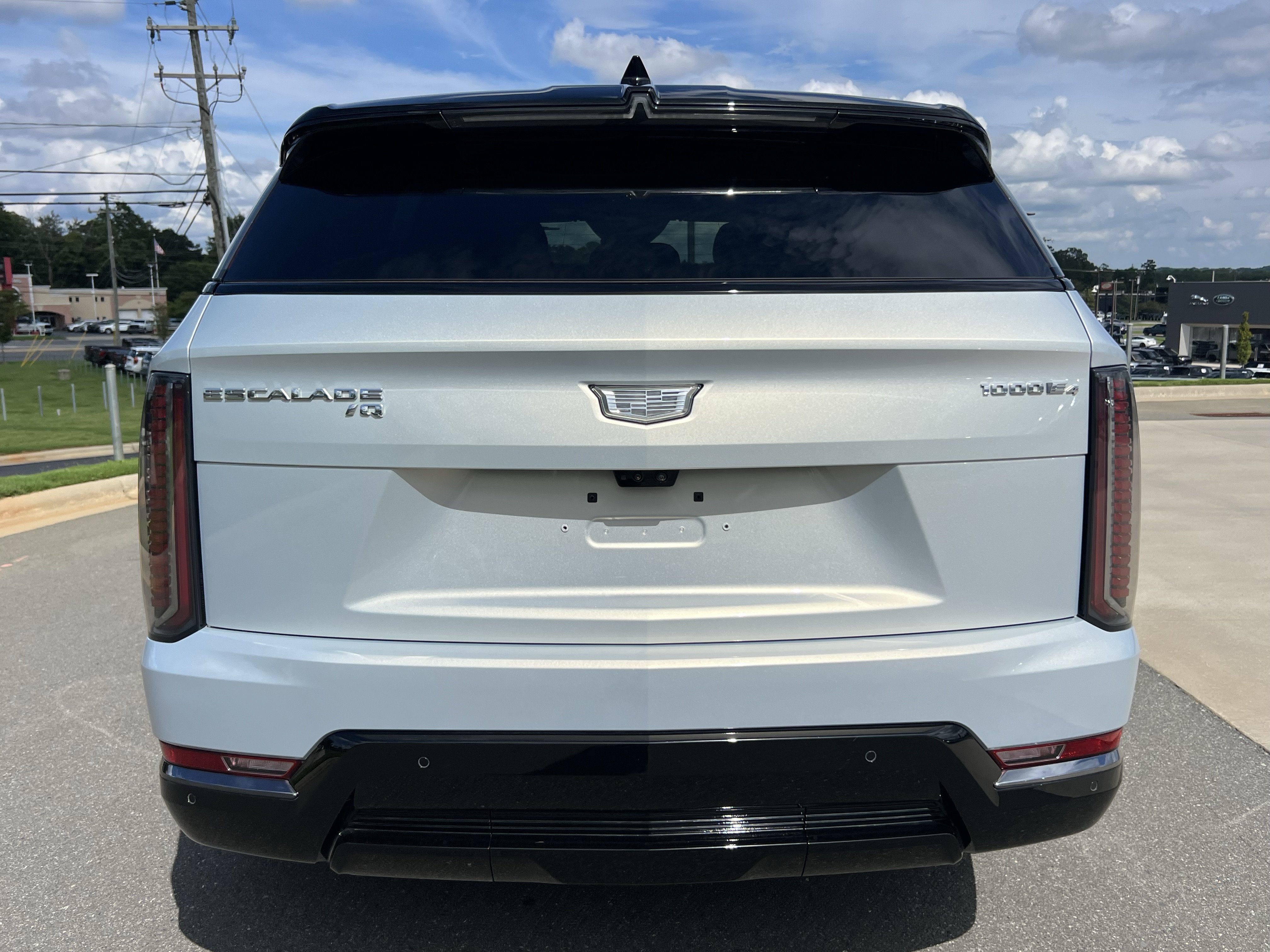 Used 2025 Cadillac Escalade IQ Sport 2 AWD/4WD image 8