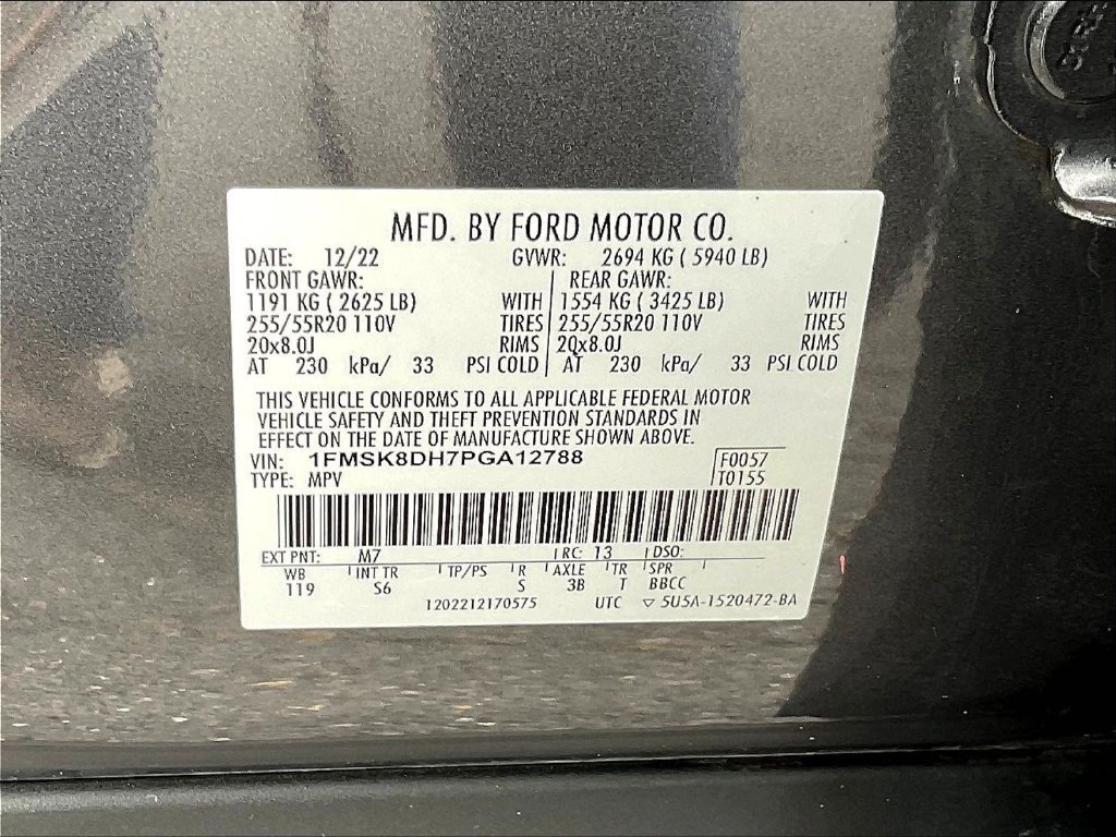 Used 2023 Ford Explorer XLT w/ Equipment Group 202A AWD/4WD image 21