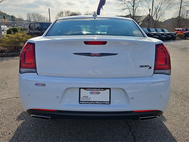 Used 2021 Chrysler 300 S image 5
