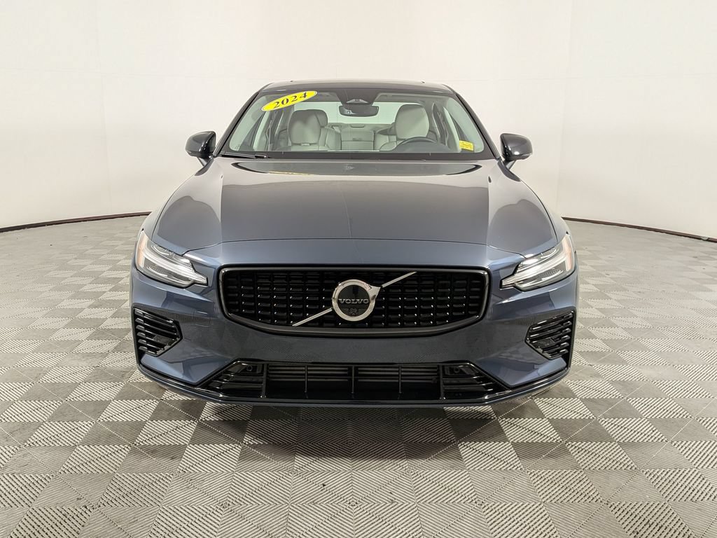 Used 2024 Volvo S60 T8 Plus w/ Protection Package Premier AWD/4WD image 8