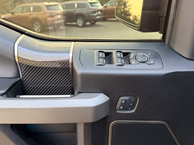 Used 2018 Ford F150 Raptor w/ Equipment Group 802A Luxury AWD/4WD image 15