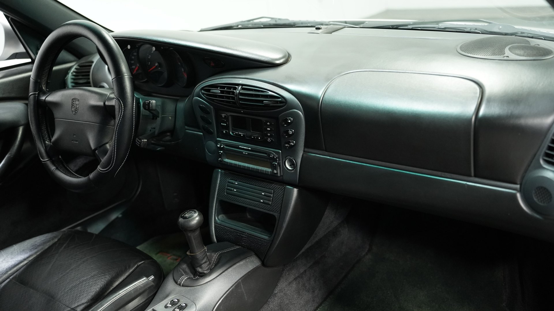 Used 1998 Porsche Boxster image 38