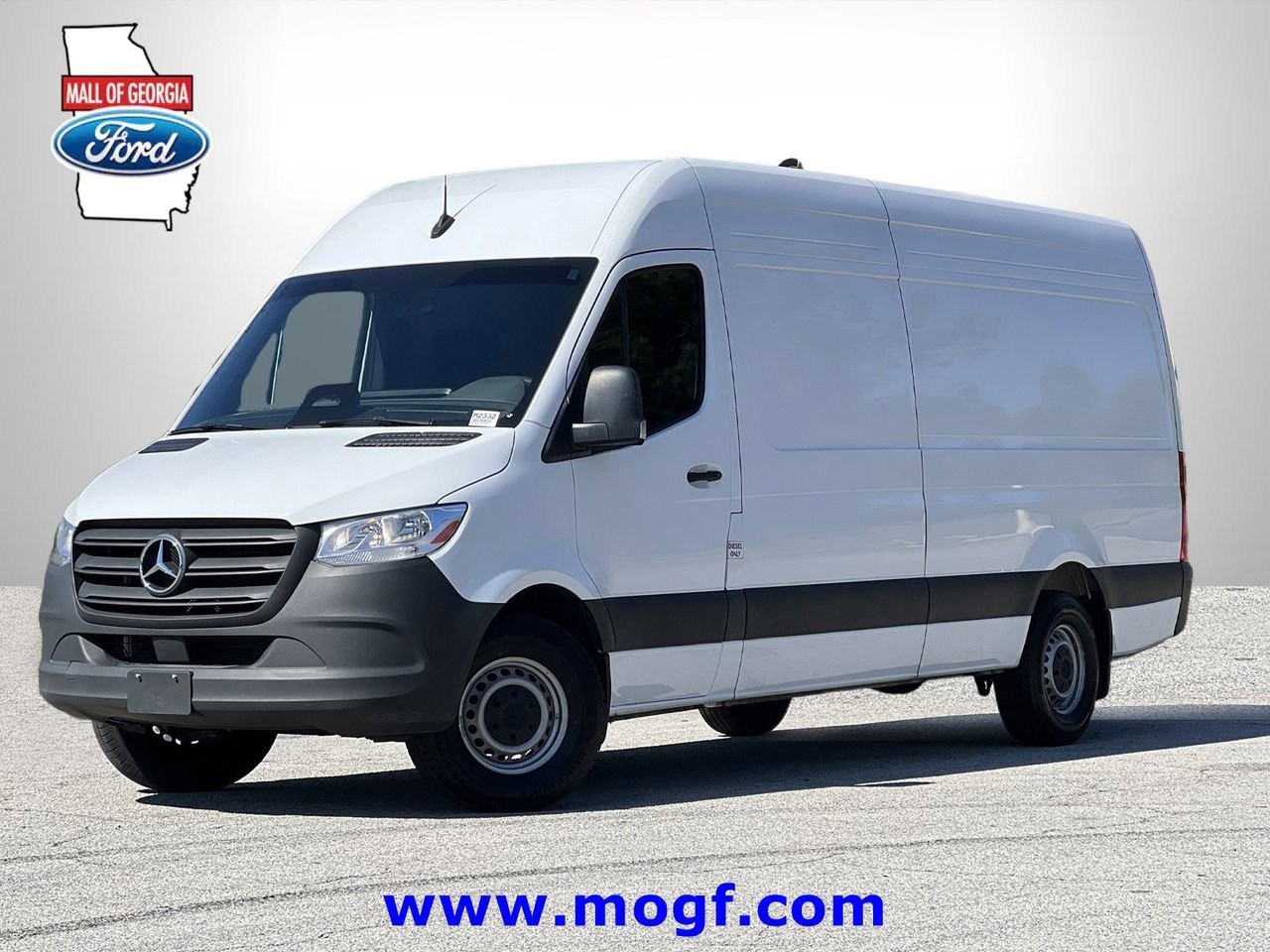 Used 2025 Mercedes-Benz Sprinter 2500 image 1
