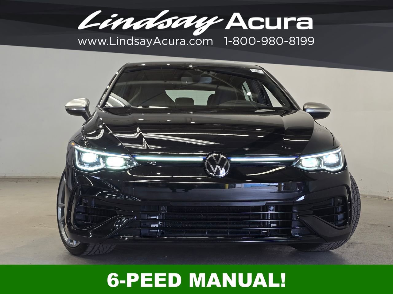 Used 2024 Volkswagen Golf R AWD/4WD image 2