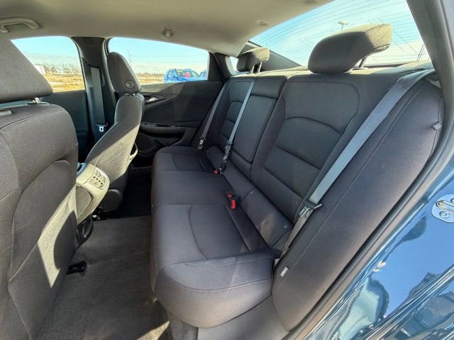 Used 2025 Chevrolet Malibu LT image 17