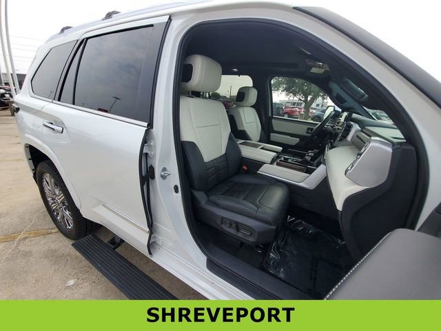 Used 2024 Toyota Sequoia Capstone image 29