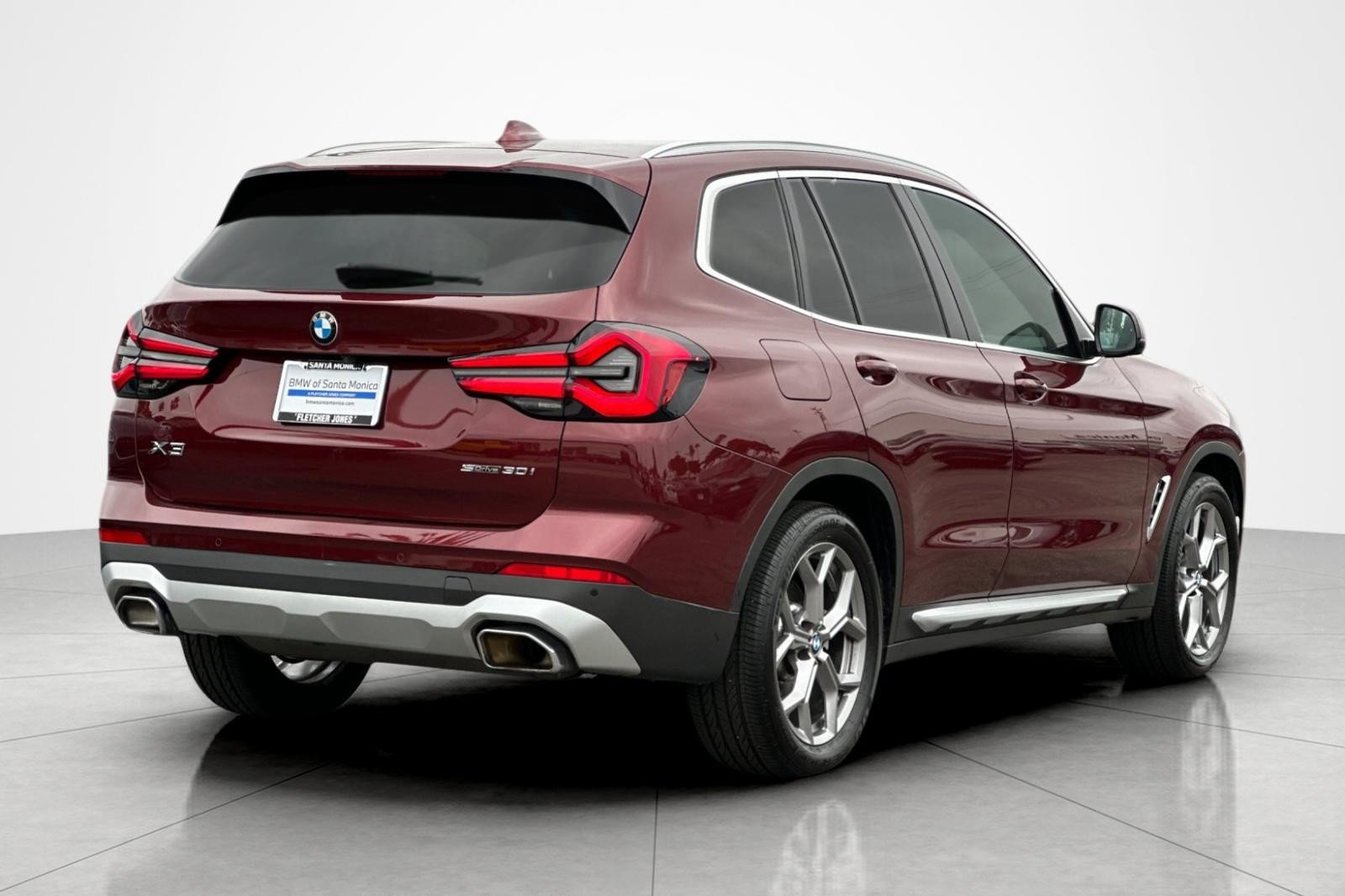 Used 2023 BMW X3 sDrive30i w/ Premium Package RWD image 5