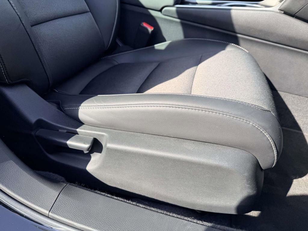 Used 2022 Honda Accord Sport image 12
