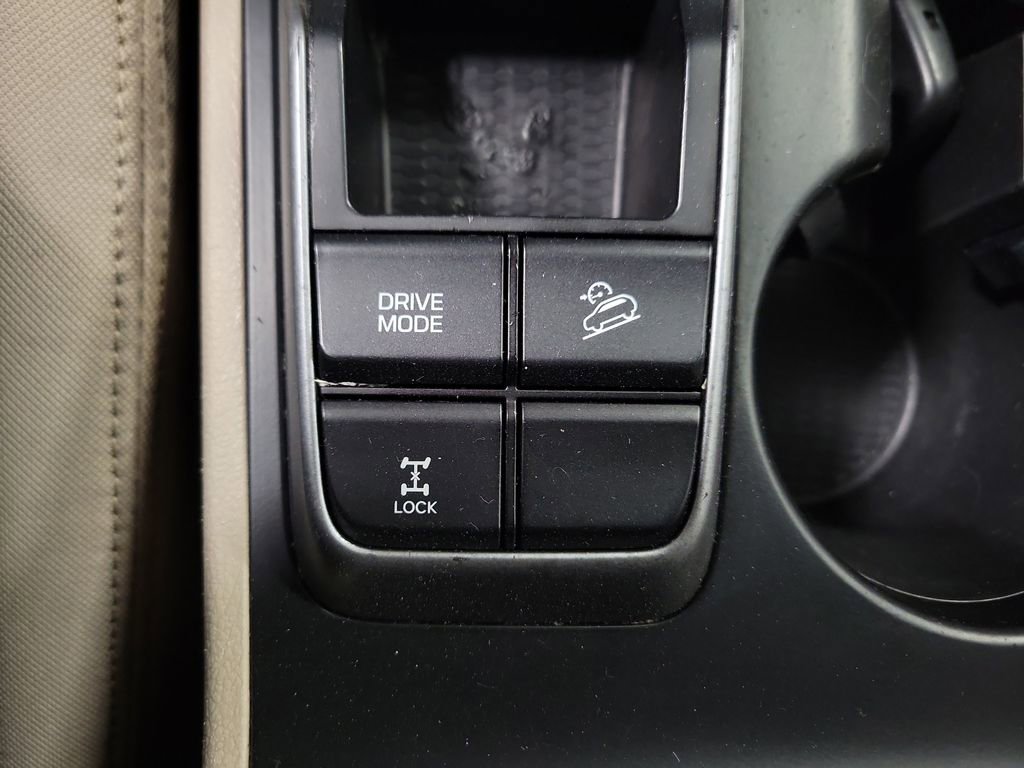 Used 2017 Hyundai Tucson Sport AWD/4WD image 16