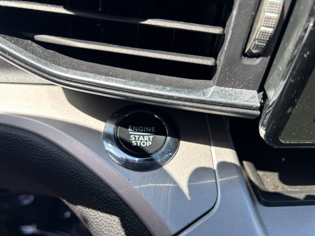 Used 2023 Ford Explorer XLT w/ Equipment Group 202A AWD/4WD image 26