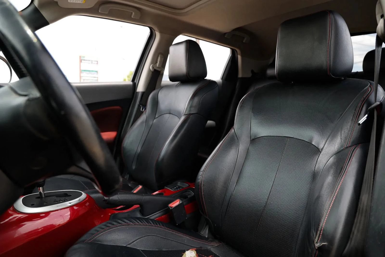 Used 2013 Nissan Juke SL w/ Sport Pkg AWD/4WD image 17