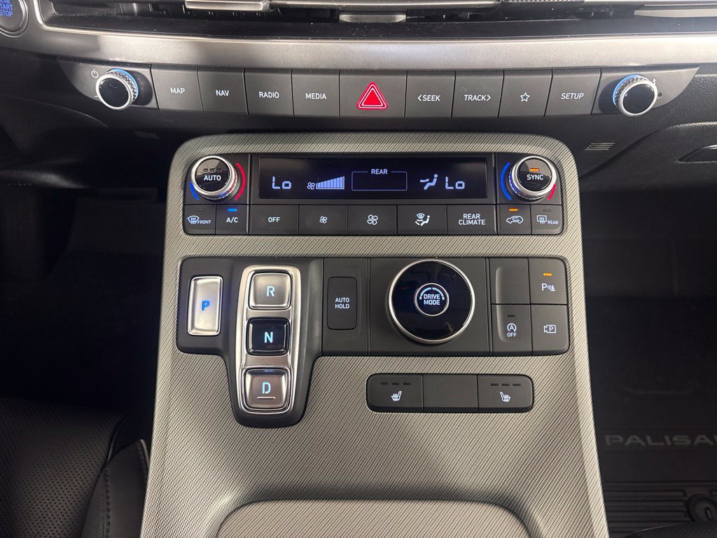 Used 2025 Hyundai Palisade SEL FWD image 28
