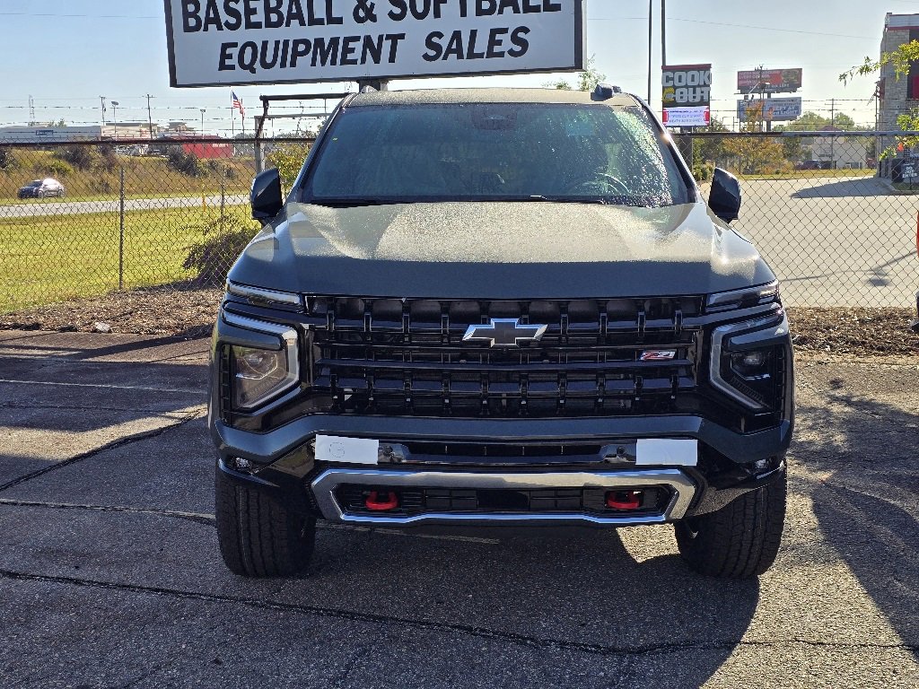 New 2026 Chevrolet Suburban Z71 w/ Comfort Package image 8