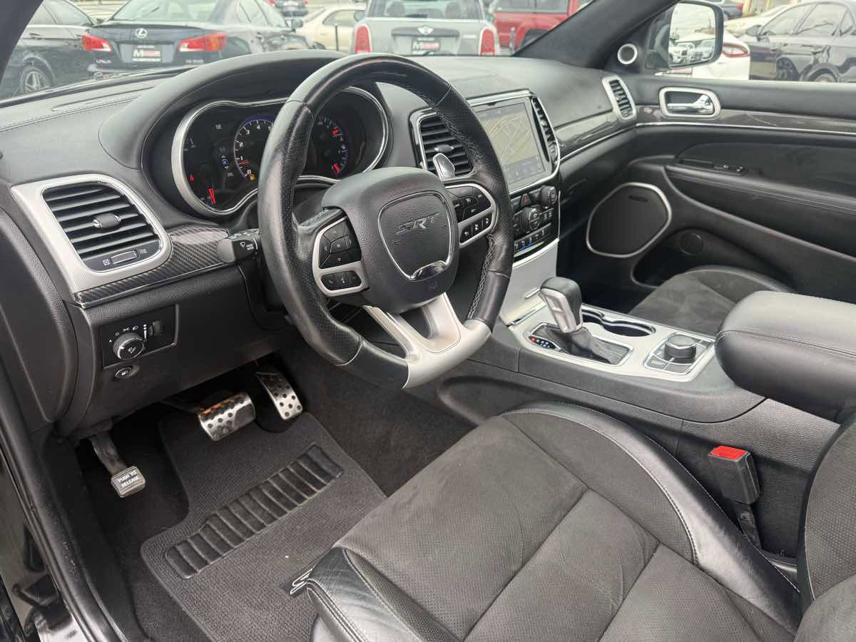 Used 2021 Jeep Grand Cherokee SRT w/ Trailer Tow Group IV image 7