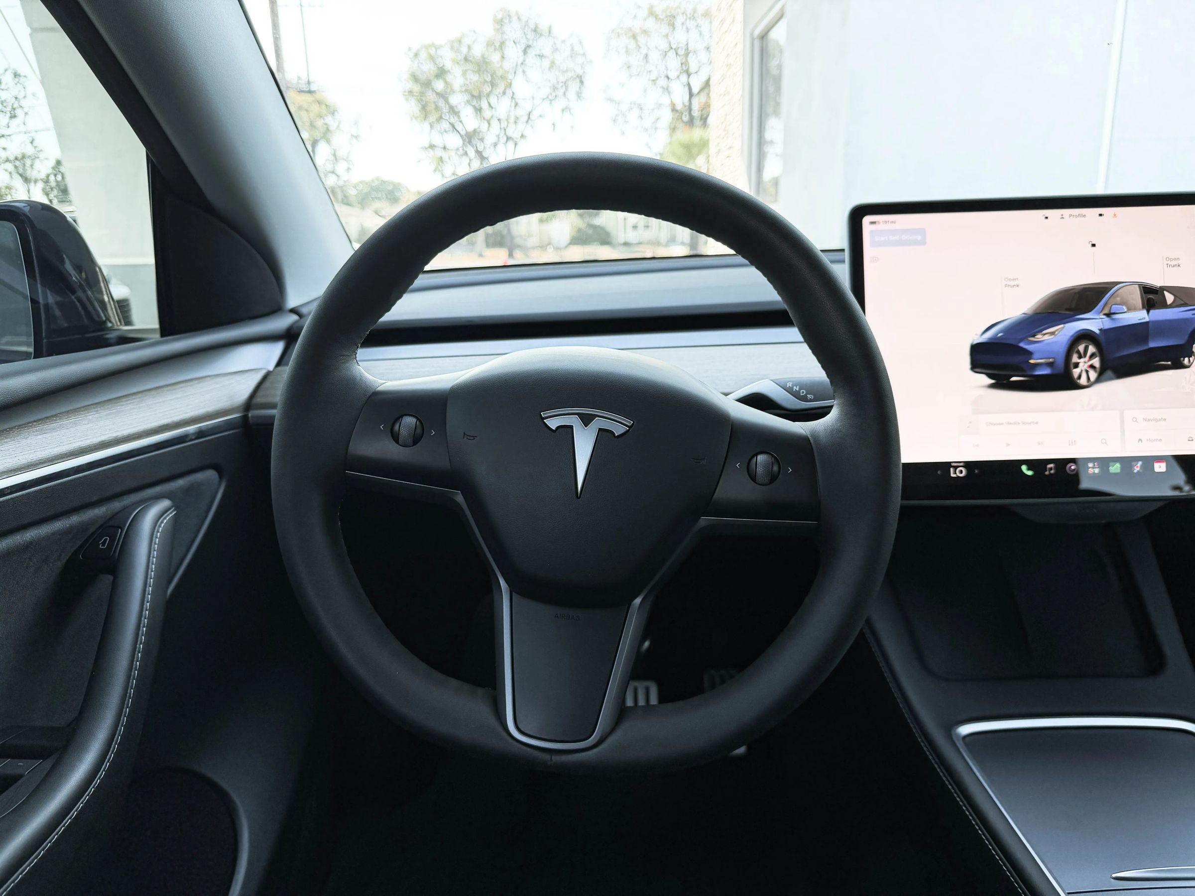 Used 2023 Tesla Model Y Performance AWD/4WD image 30