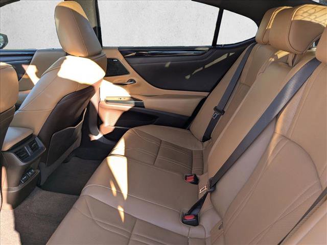 Used 2021 Lexus ES 350 w/ Luxury Package image 21
