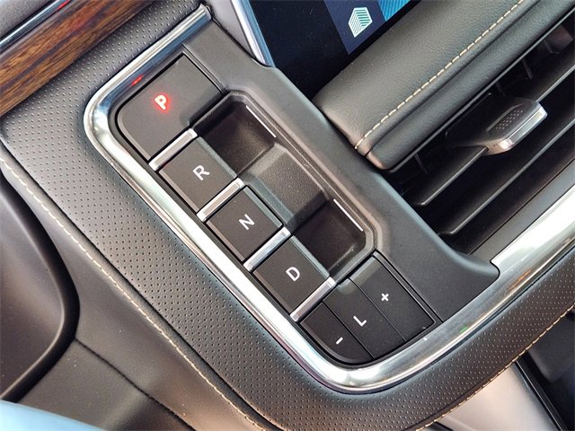 Certified 2024 Chevrolet Tahoe Premier w/ Premium Package image 21