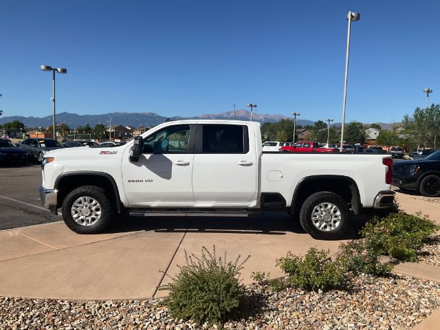 Used 2023 Chevrolet Silverado 2500 LT w/ Convenience Package AWD/4WD image 7