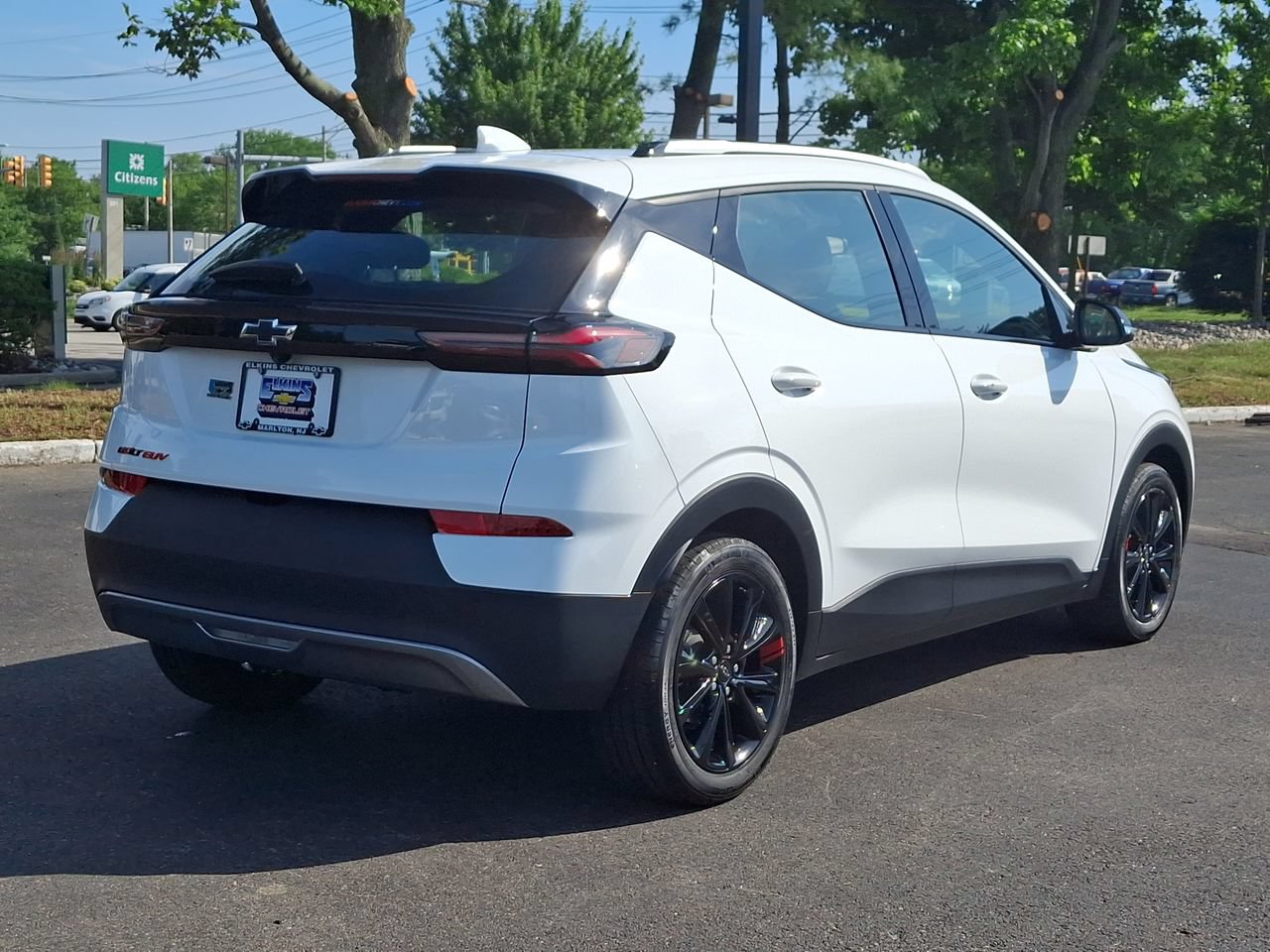 Certified 2023 Chevrolet Bolt EUV LT w/ Convenience Package FWD image 25
