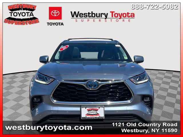 Used 2020 Toyota Highlander Limited AWD/4WD image 3
