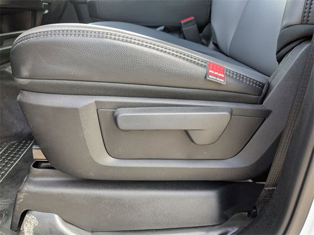 New 2024 RAM 3500 Tradesman w/ Chrome Appearance Group image 12