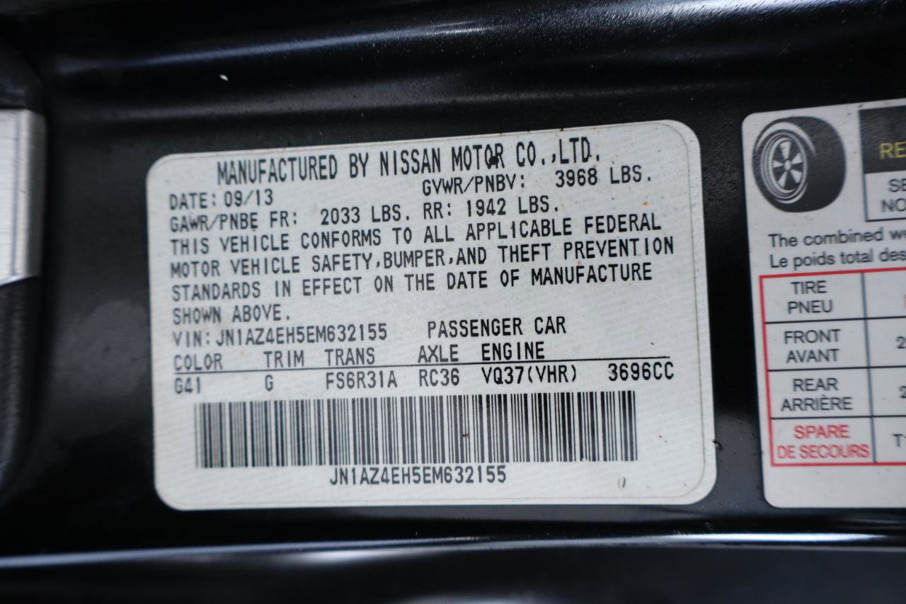Used 2014 Nissan 370Z Coupe RWD image 36