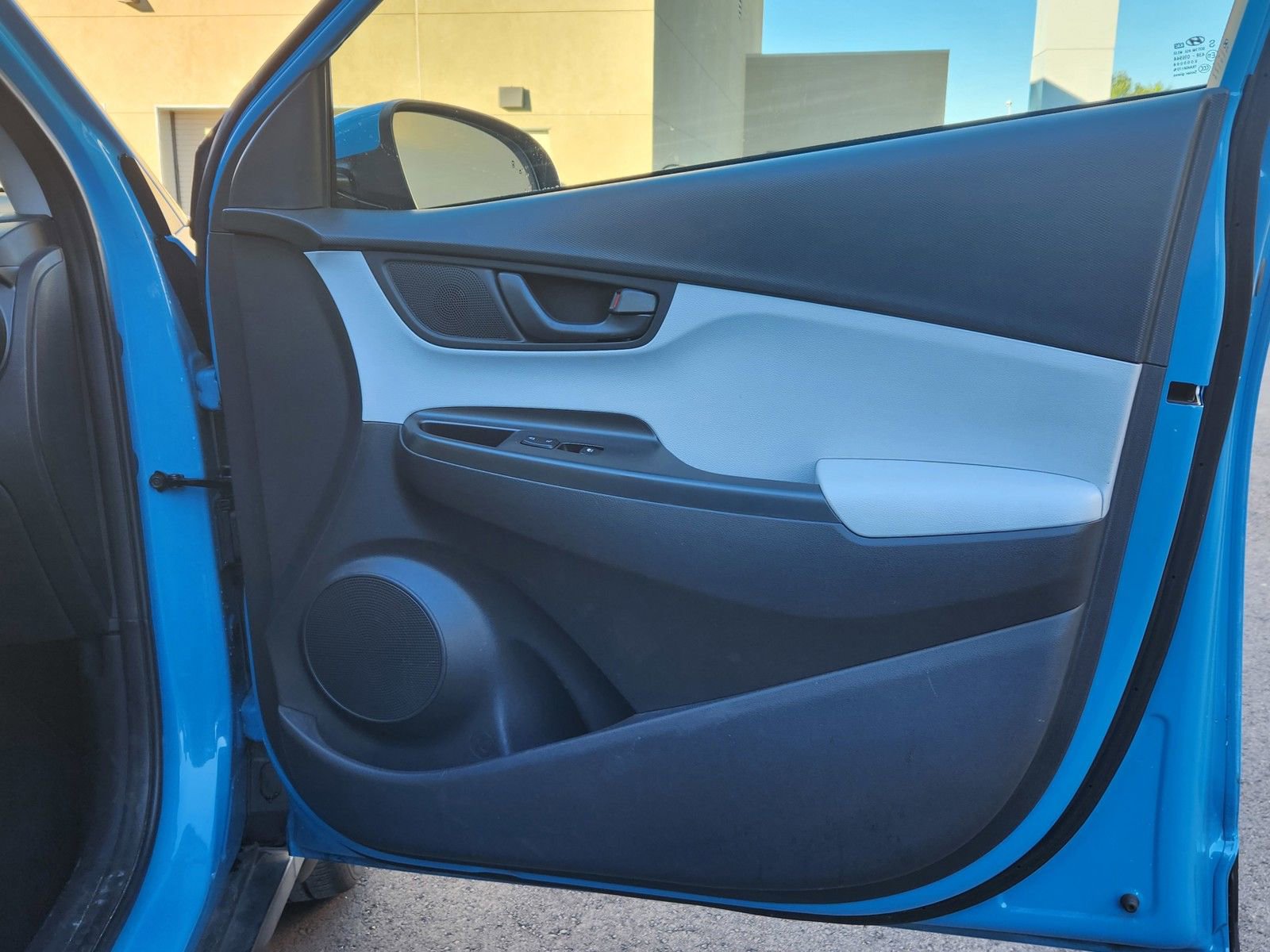 Certified 2023 Hyundai Kona SEL image 22