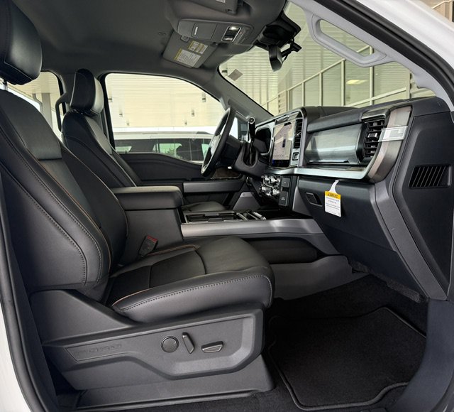 New 2026 Ford F350 Lariat w/ Camper Package RWD image 7