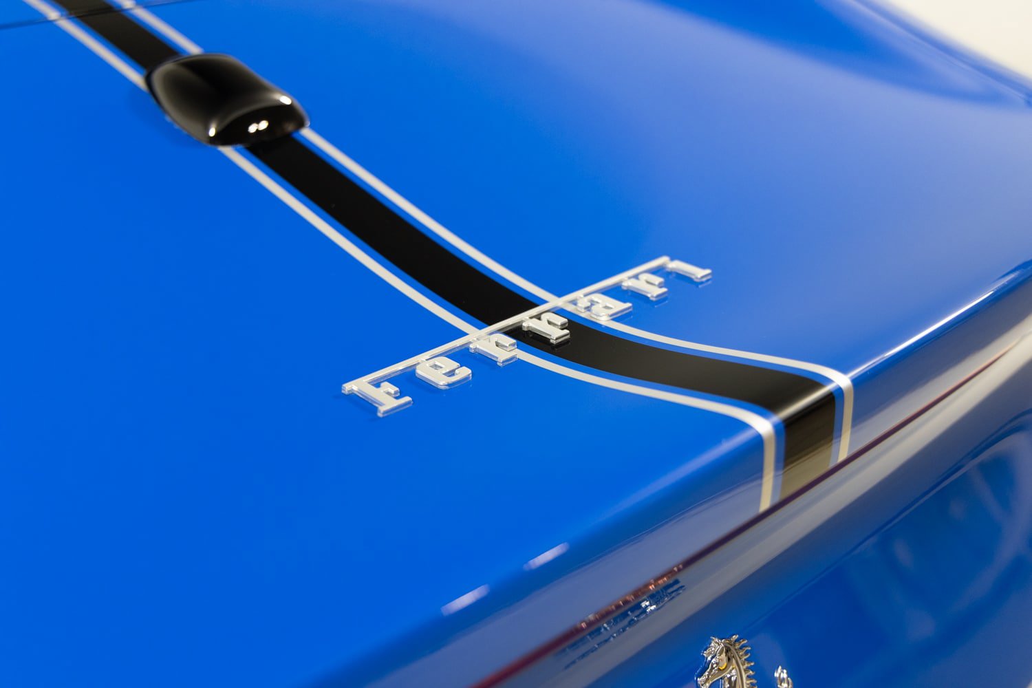 Certified 2022 Ferrari 812 GTS RWD image 38