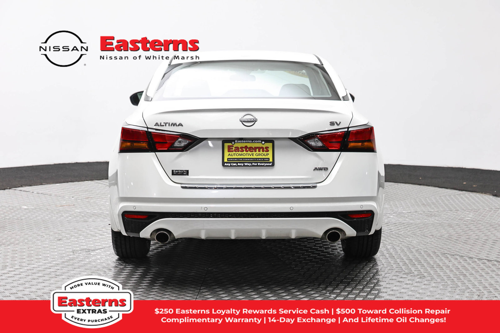 Used 2023 Nissan Altima 2.5 SV w/ SV Premium Package AWD/4WD image 6