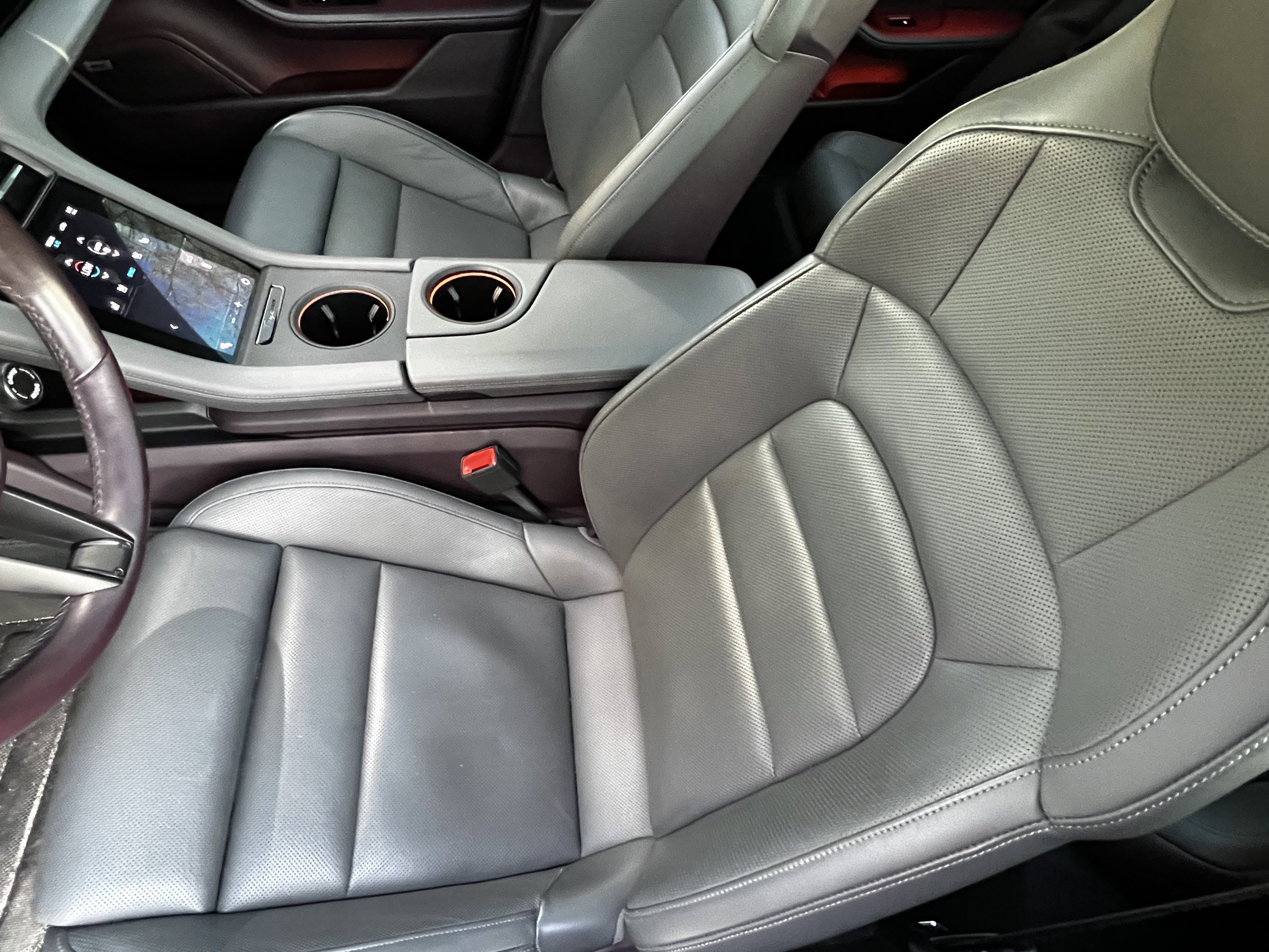 Used 2022 Porsche Taycan 4S image 15