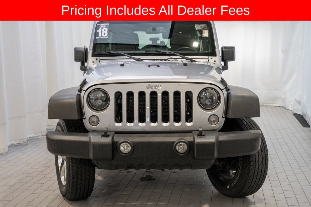 Used 2018 Jeep Wrangler Unlimited Sport S AWD/4WD image 2