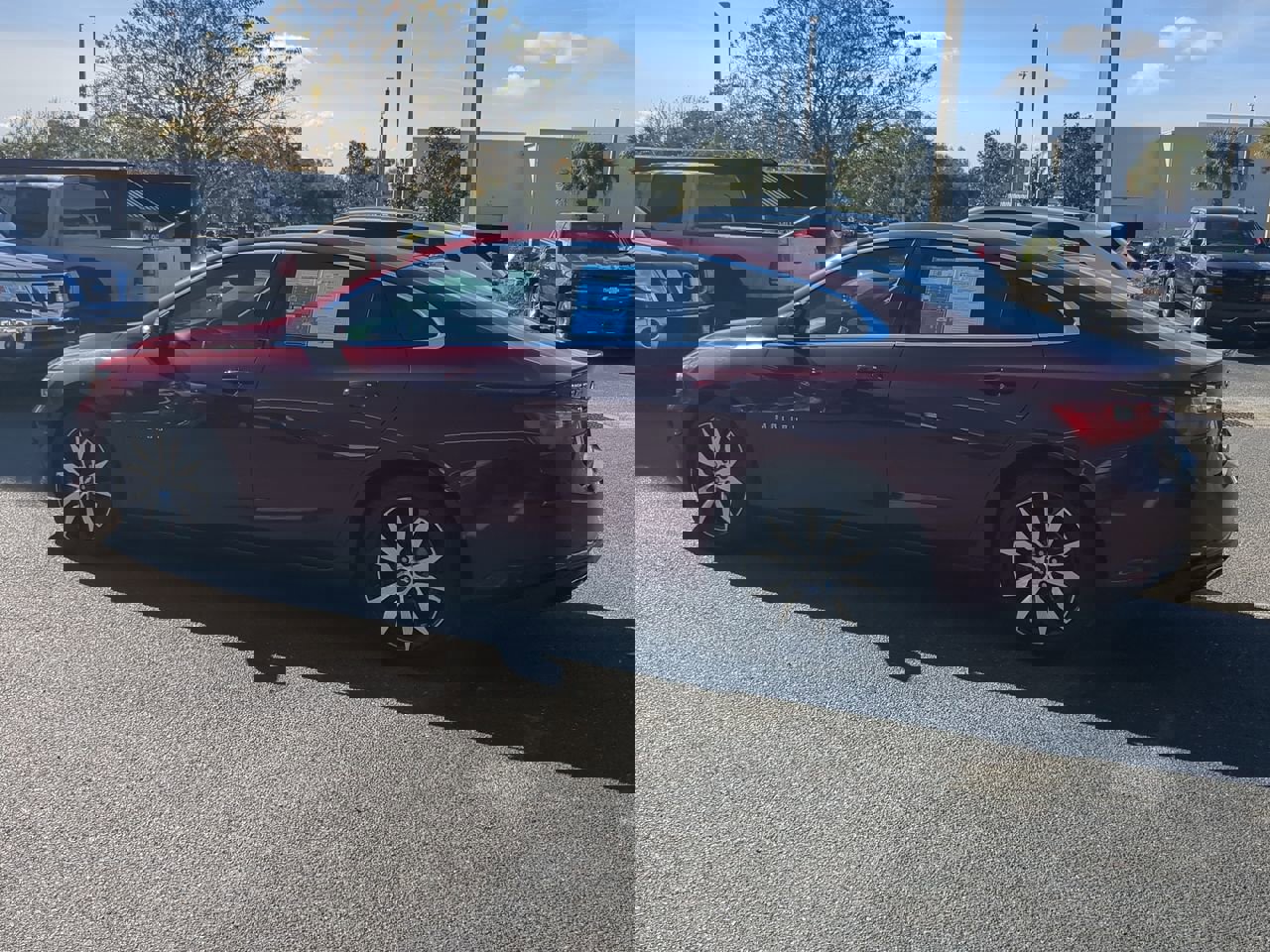 Used 2016 Chevrolet Malibu LT image 5