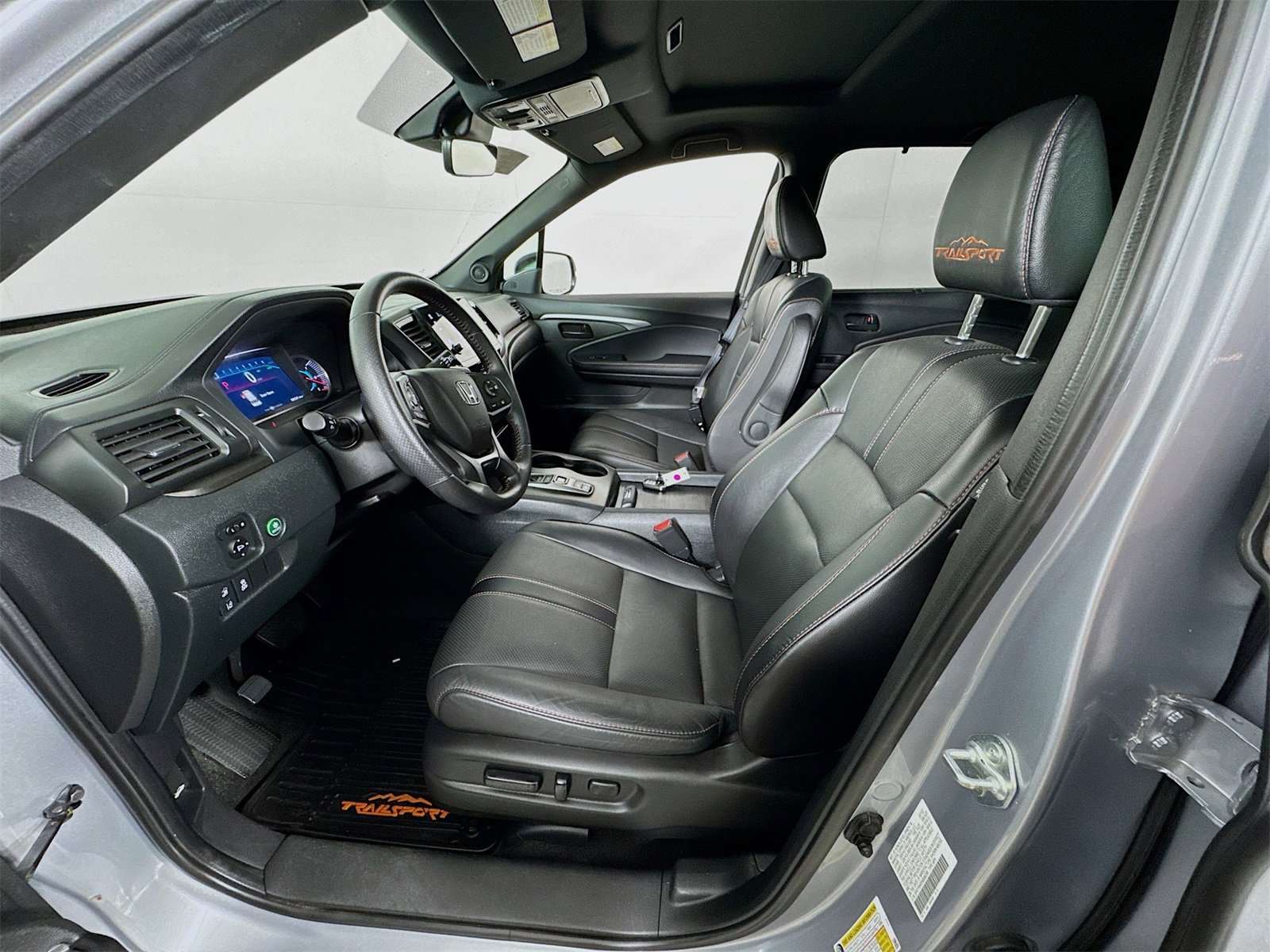 Used 2022 Honda Pilot TrailSport image 18