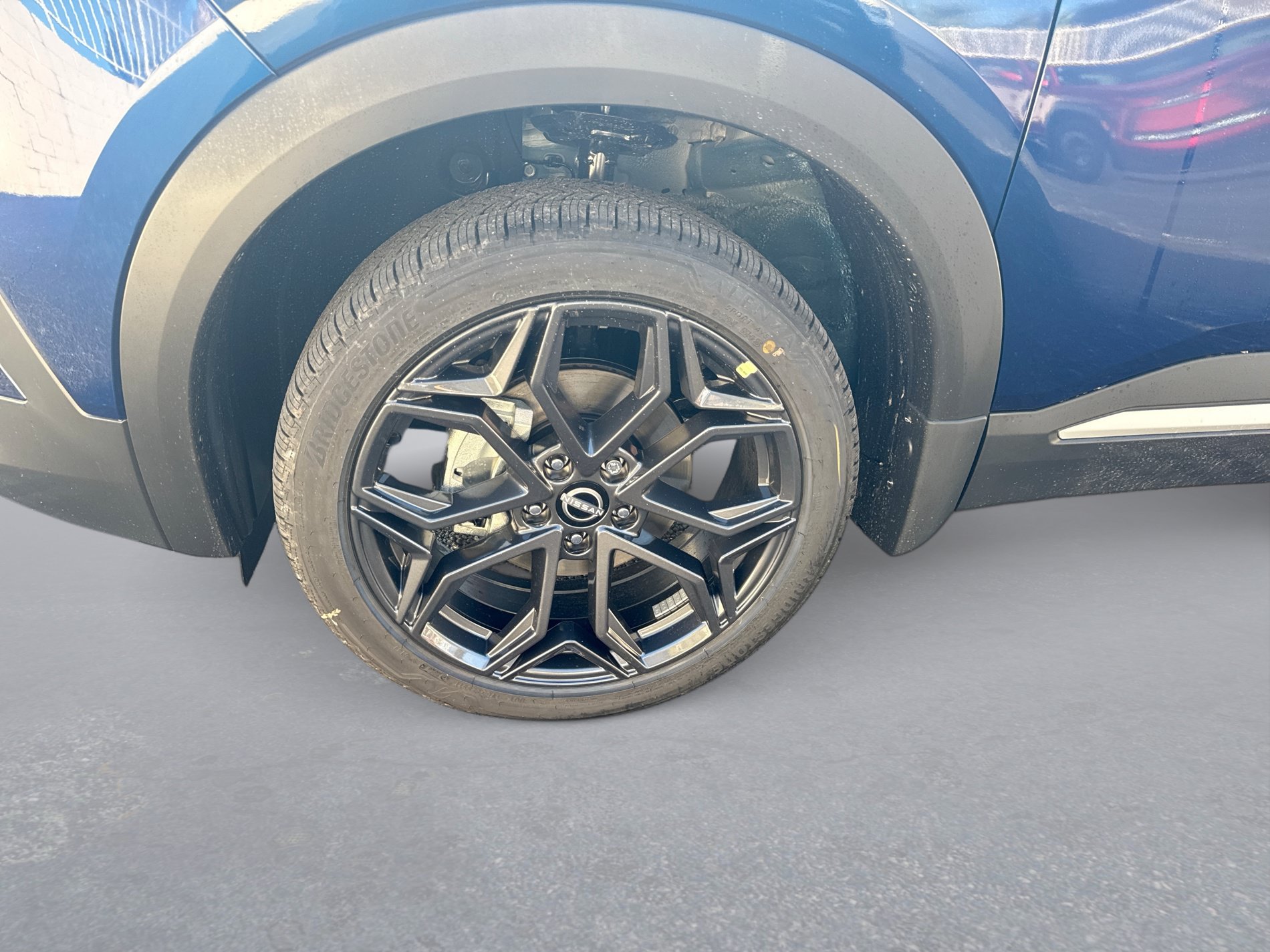 New 2027 Nissan Kicks SR FWD image 11