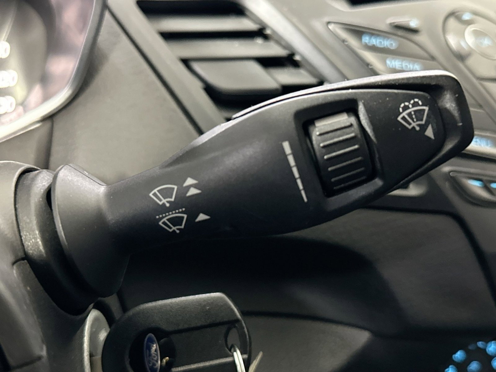 Used 2019 Ford Fiesta SE image 23