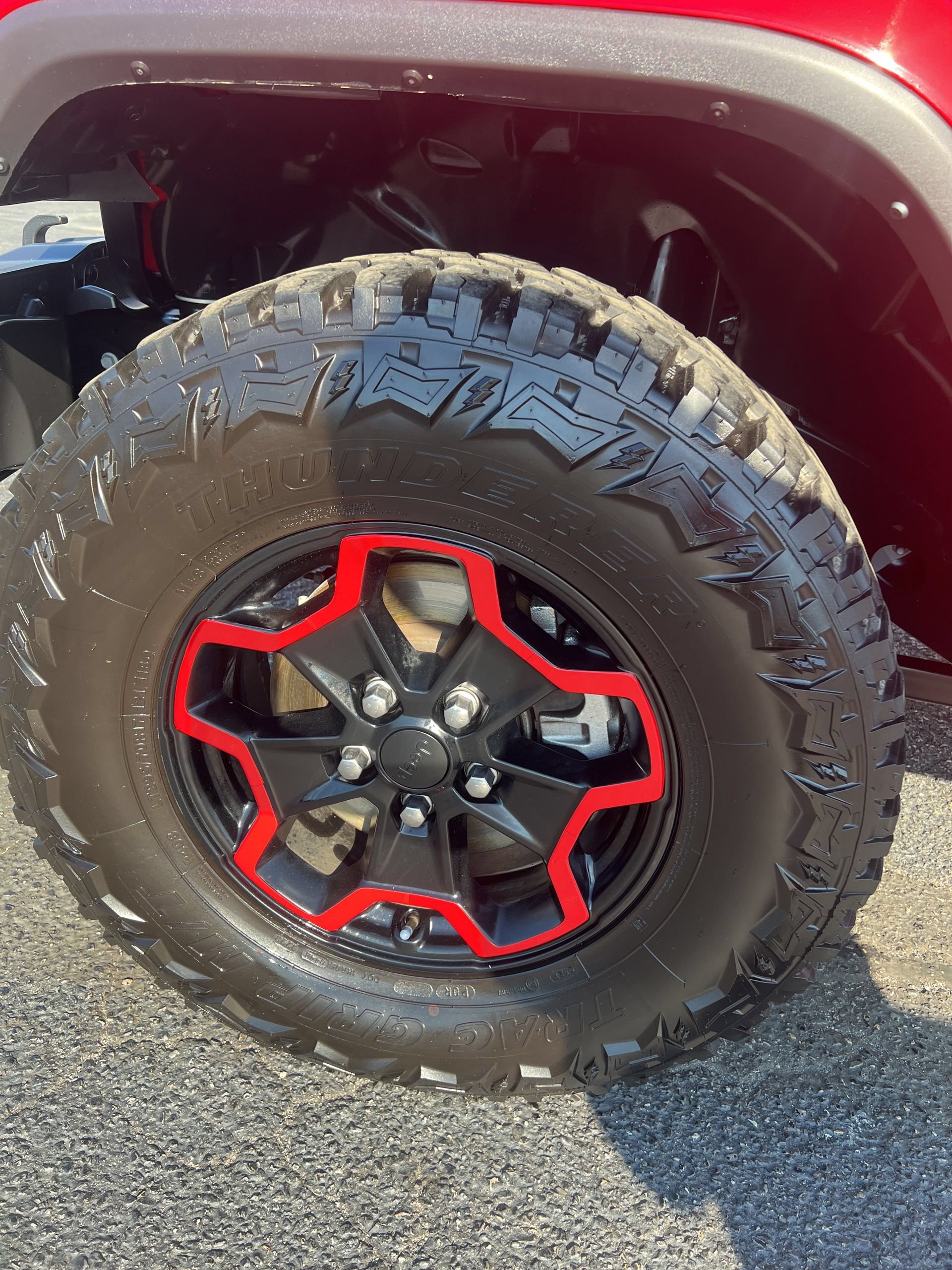 Used 2022 Jeep Gladiator Sport AWD/4WD image 10