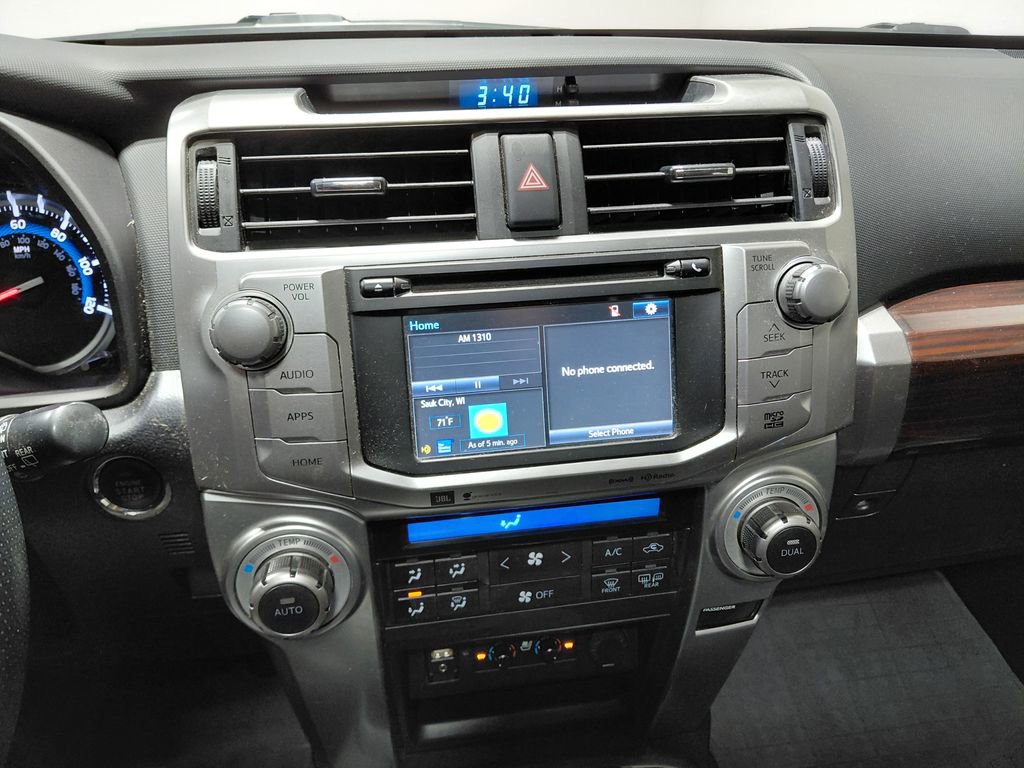 Used 2016 Toyota 4Runner Limited image 31