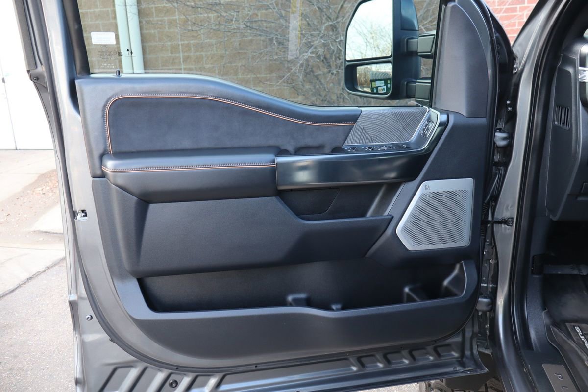 Used 2024 Ford F250 Platinum image 23