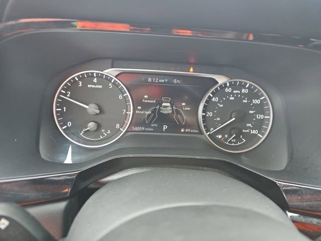 Used 2024 Nissan Pathfinder SV image 14