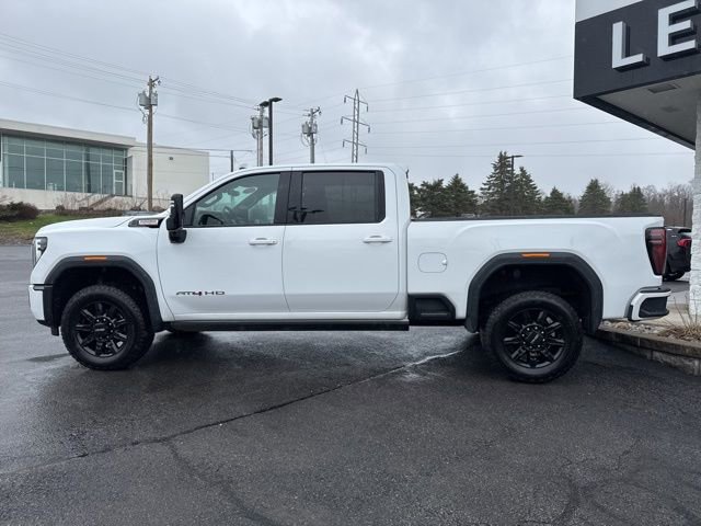 Used 2024 GMC Sierra 2500 AT4 w/ AT4 Premium Plus Package image 2