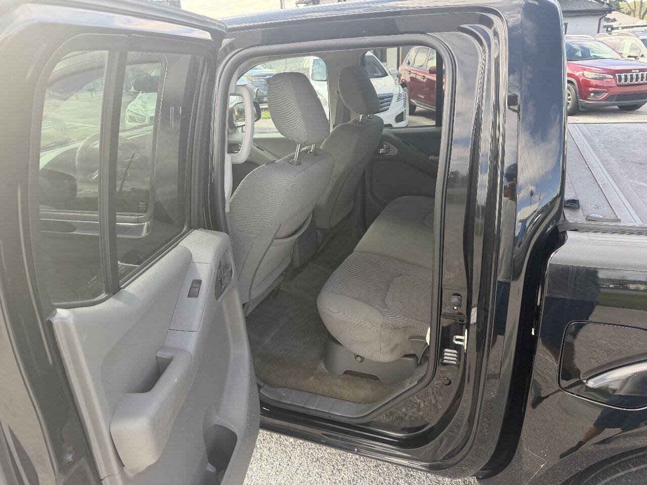 Used 2018 Nissan Frontier SV AWD/4WD image 20