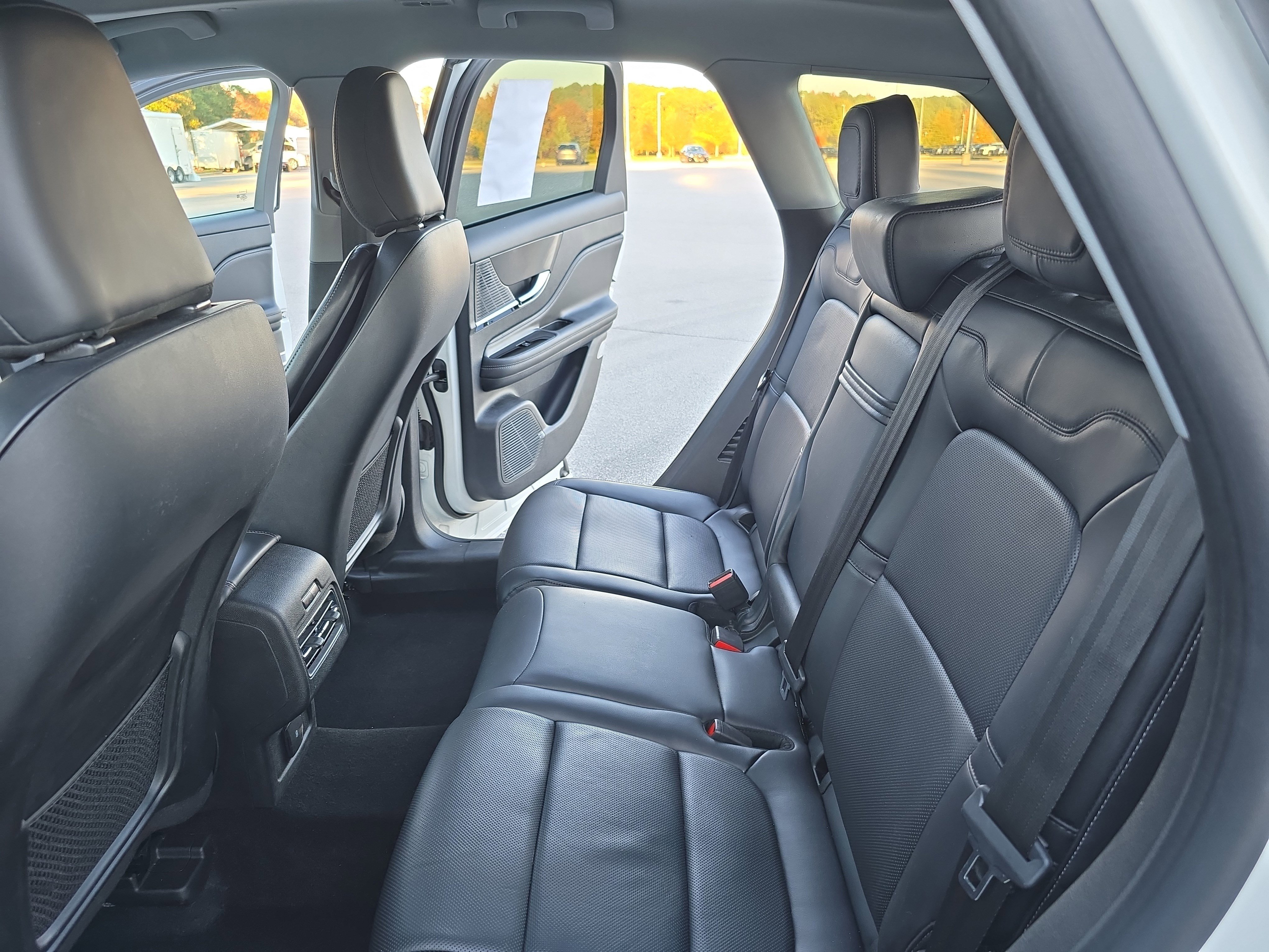 Certified 2022 Lincoln Corsair AWD w/ Premium Package image 13